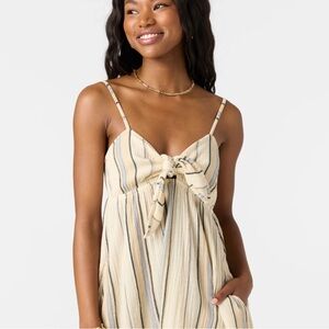 O'Neill Beige and Brown Textured shorts romper. Small